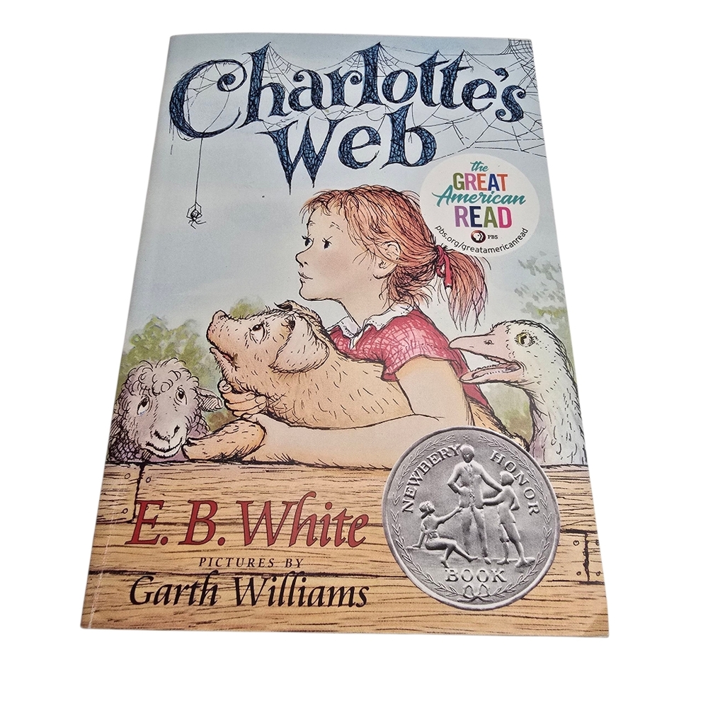 Charlotte's Web Paperback Book E. B. White